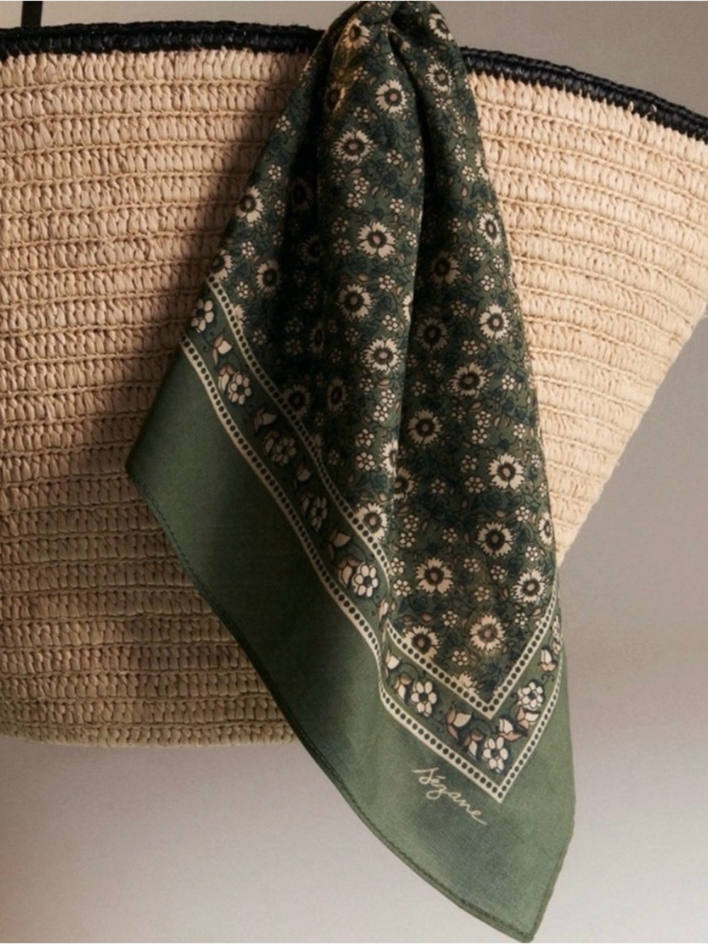 Sezane Green Floral Print Gaston Scarf